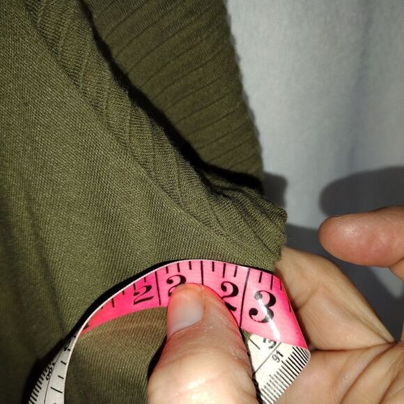 D& Co shirt and cardigan set - Picture 5 of 8